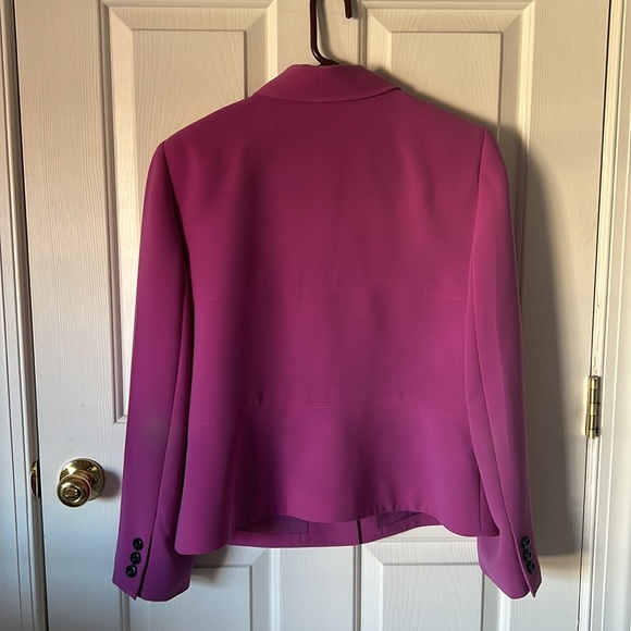 Tahari Five buttons pink magenta collar blazer - Picture 6 of 11